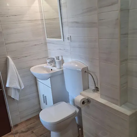 Sisevic - Comfort With Balconies And Sea View Slano