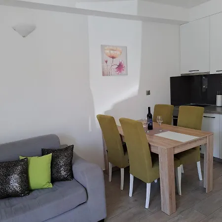 Sisevic - Comfort With Balconies And Sea View Apartament Slano