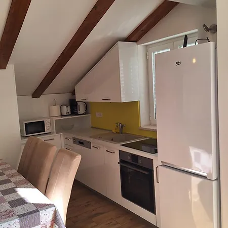 Apartment Sisevic - Comfort With Balconies And Sea View