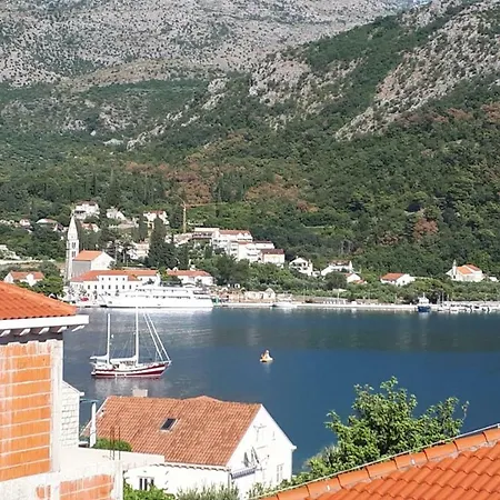 Sisevic - Comfort With Balconies And Sea View