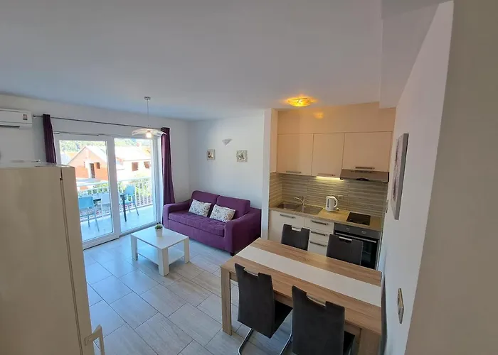 Lägenhet Sisevic - Comfort With Balconies And Sea View Slano