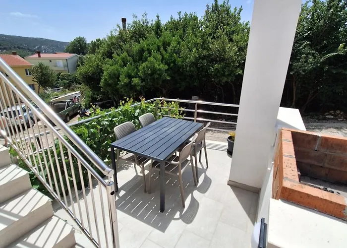 Sisevic - Comfort With Balconies And Sea View Διαμέρισμα Slano