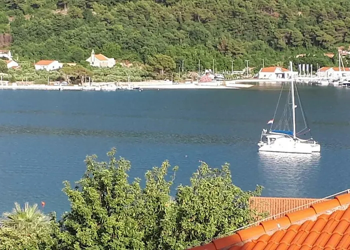 Sisevic - Comfort With Balconies And Sea View *