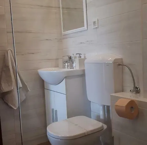 Sisevic - Comfort With Balconies And Sea View *